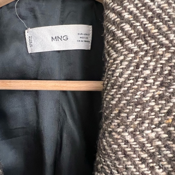 Suits blazer - Picture 3 of 5